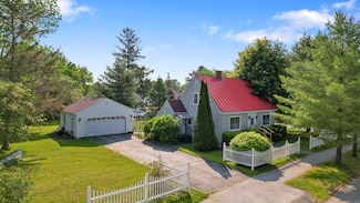 74 Silk St, Brewer, ME 04412