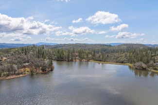 8908 Lakeside Dr, Mountain Ranch, CA 95246