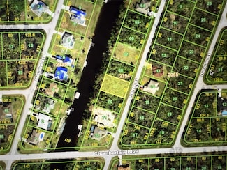 561 Hoffer St, Port Charlotte, FL 33953