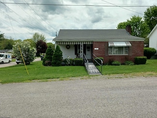 19 Monongalia St, Buckhannon, WV 26201