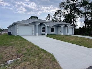 4521/4523 24th St SW, Lehigh Acres, FL 33973