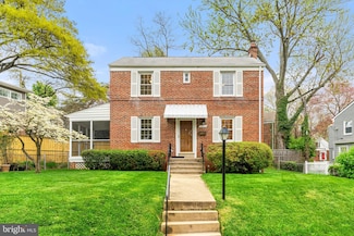 1953 N Vermont St, Arlington, VA 22207