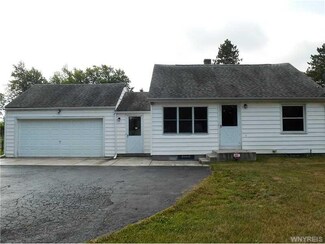 11921 Clinton St, Alden, NY 14004