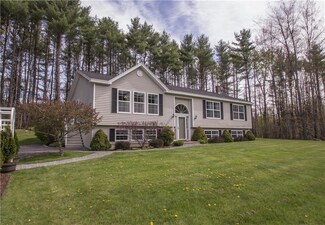97 Birmingham Rd, Randolph, ME 04346