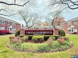 293 Bogert Rd Unit 1A, River Edge, NJ 07661