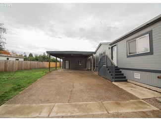 2428 Marjorie Ave, Eugene, OR 97408