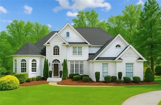 8625 Anchor On Lanier Ct, Gainesville, GA 30506