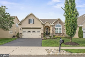 12 Alcott Way, Evesham, NJ 08053