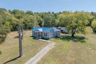 4870 Chicken Rd, Lebanon, TN 37090