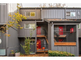 4 Touchstone Unit 110, Lake Oswego, OR 97035