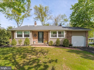 2737 Lantern Ln, Norristown, PA 19403