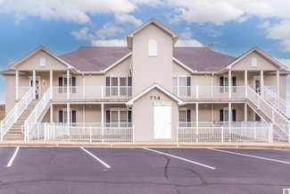 714 Moon Bay Dr Unit 2, Kuttawa, KY 42055
