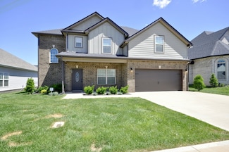 529 Castle Pinckney Ln, Clarksville, TN 37042