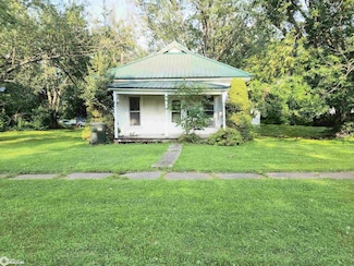 311 N Greeley St, Corydon, IA 50060