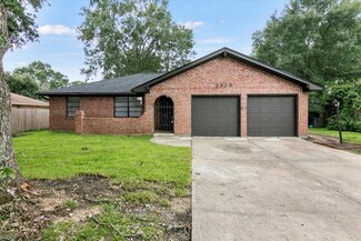 3829 Touraine Ave, Port Arthur, TX 77642