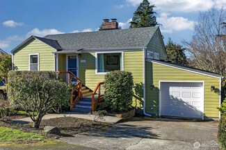 10843 Crestwood Dr S, Seattle, WA 98178