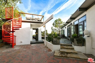 7107 Pacific View Dr, Los Angeles, CA 90068