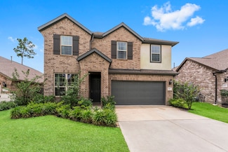 819 Spruce Pine Dr, Willis, TX 77318