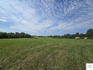 362 W Row St, Jamestown, MO 65046