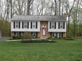 5407 Fantail Dr, Sykesville, PA 21784