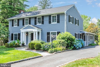 25 Philip Dr, Princeton, NJ 08540