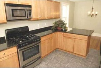 18 Hale St, Newton Upper Falls, MA 02464