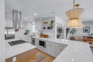3327 Iroquois Ave, Long Beach, CA 90808