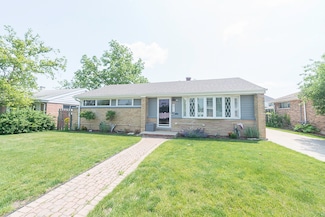 471 N West Ave, Elmhurst, IL 60126