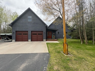 898 S White Rd, Cedarville, MI 49719