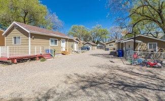 827 Lincoln Ave, Prescott, AZ 86301