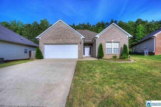 4337 Canterbury St, Mount Olive, AL 35117
