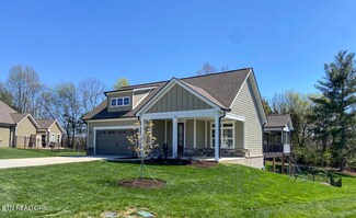 327 Cedar Branch Trail, Lenoir City, TN 37772