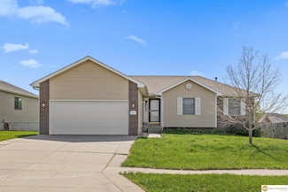 554 Shawnee Blvd, Tecumseh, NE 68450