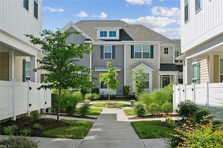 418 Fishers Ct, Hampton, VA 23666