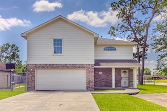 7102 Heath St, Houston, TX 77016