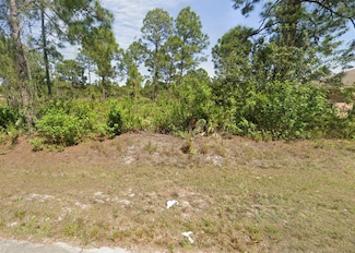 908 Dixie Ave, Lehigh Acres, FL 33972