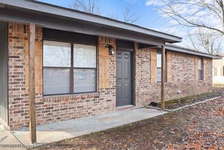 101 Cesar St, Pocola, OK 74902