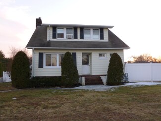1194 Eatontown Blvd, Oceanport, NJ 07757