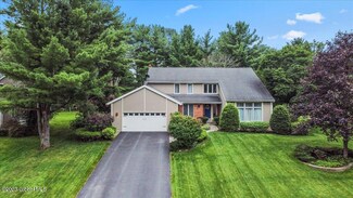 1062 Valerie Dr, Schenectady, NY 12309
