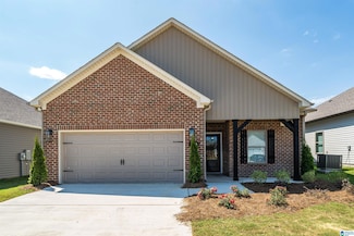 5509 Blue Jay Cir, Bessemer, AL 35022