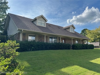 2100 S 70th St, Fort Smith, AR 72903