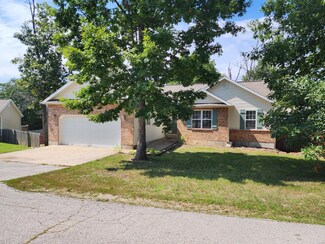 23185 Rhema Ln, Waynesville, MO 65583