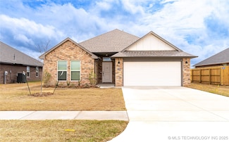 27790 E 109th Place S, Coweta, OK 74429