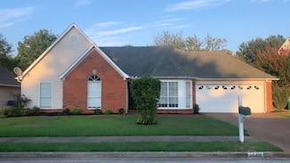 4558 Kings Grant Dr, Memphis, TN 38125