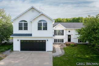 9318 Jefferson Rd, Lakeview, MI 48850