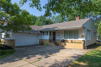 24400 Effingham Blvd, Euclid, OH 44117