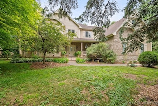7N107 Hastings Dr, Saint Charles, IL 60175