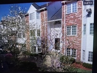 121 Tall Oaks Dr Unit F, South Weymouth, MA 02190