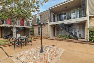 2621 Marilee Ln Unit 3, Houston, TX 77057