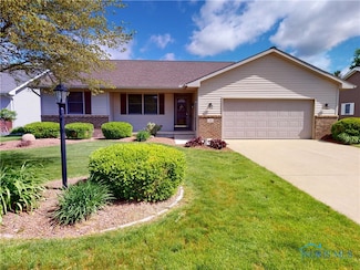 38 Creek 649, Fremont, OH 43420
